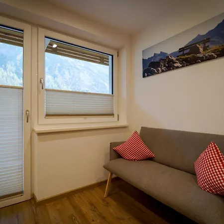 Guest house Fernerblick Apartments 3*
