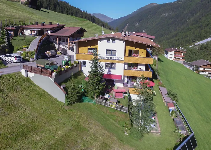 Fernerblick בית הארחה 3*