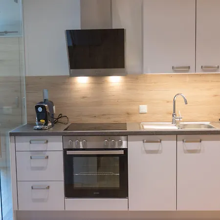 게스트하우스 Fernerblick